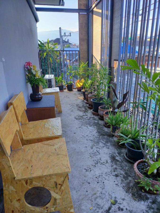 9 Hostel Чиангмай Экстерьер фото