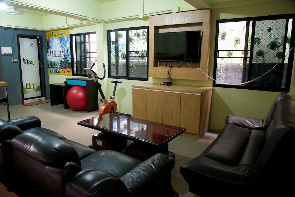 9 Hostel Чиангмай Экстерьер фото