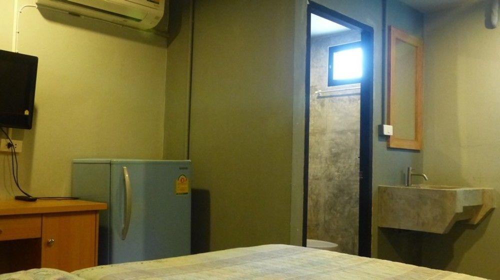 9 Hostel Чиангмай Экстерьер фото