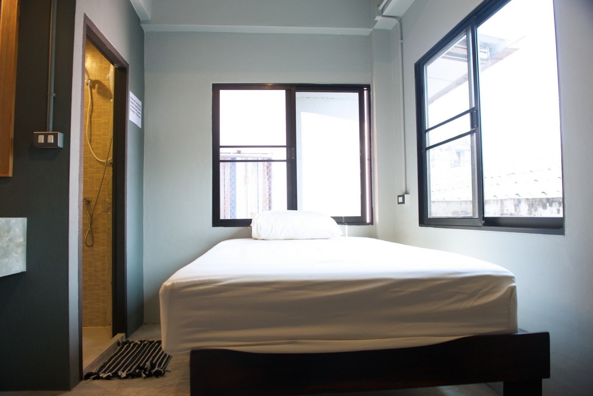 9 Hostel Чиангмай Экстерьер фото